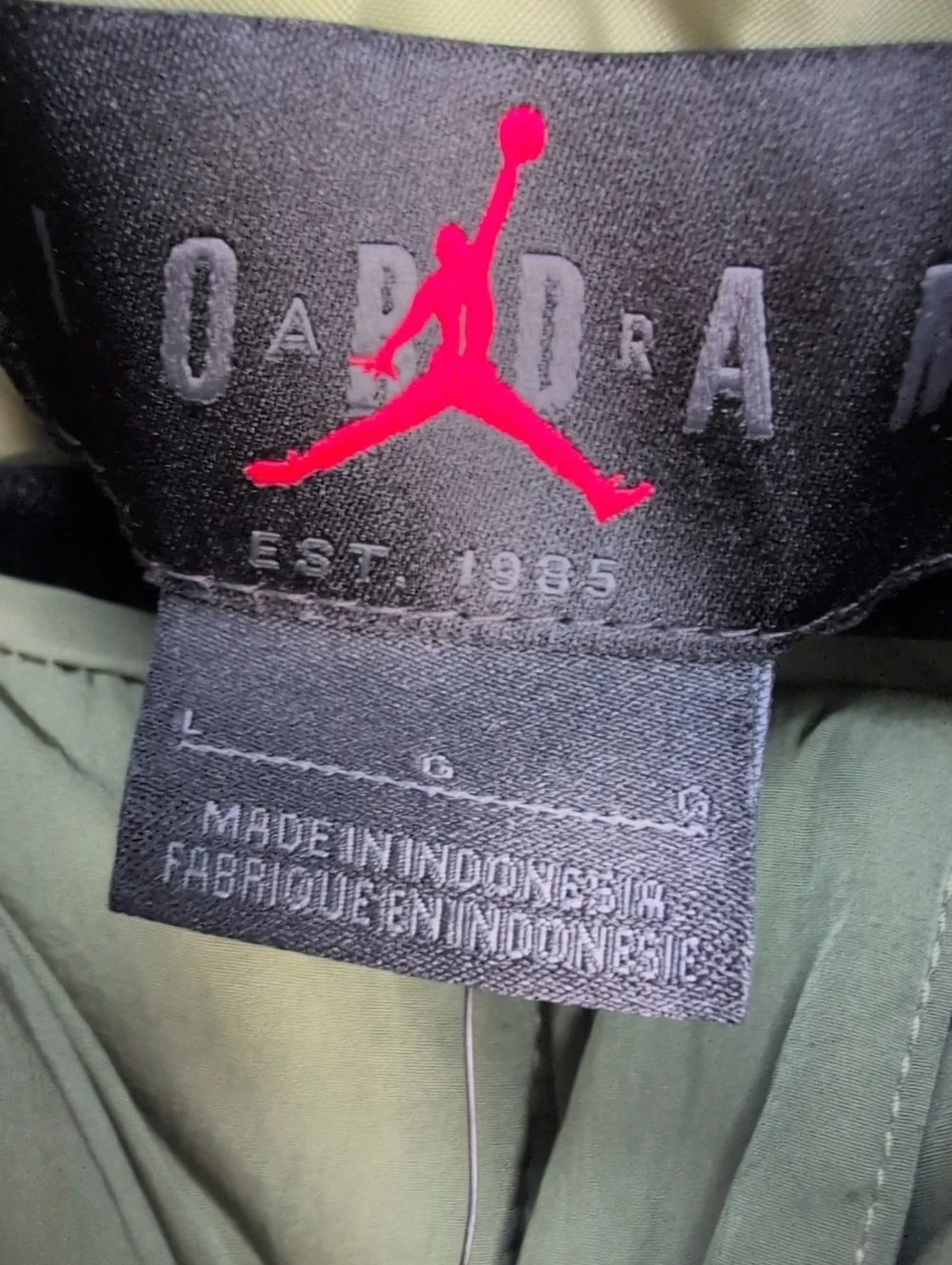Men's Nike Jordan Olive Green Puffer Jacket Size Large